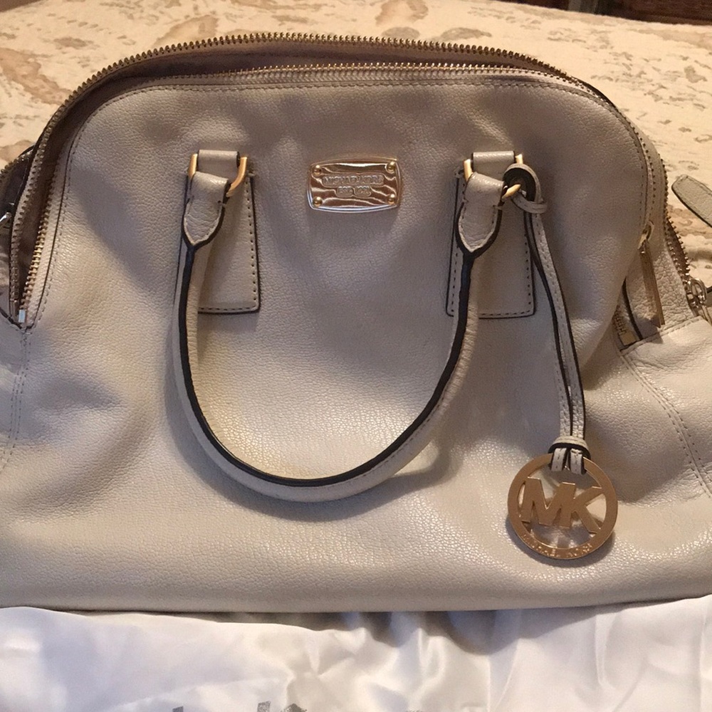 Michael kors large purse / cross body